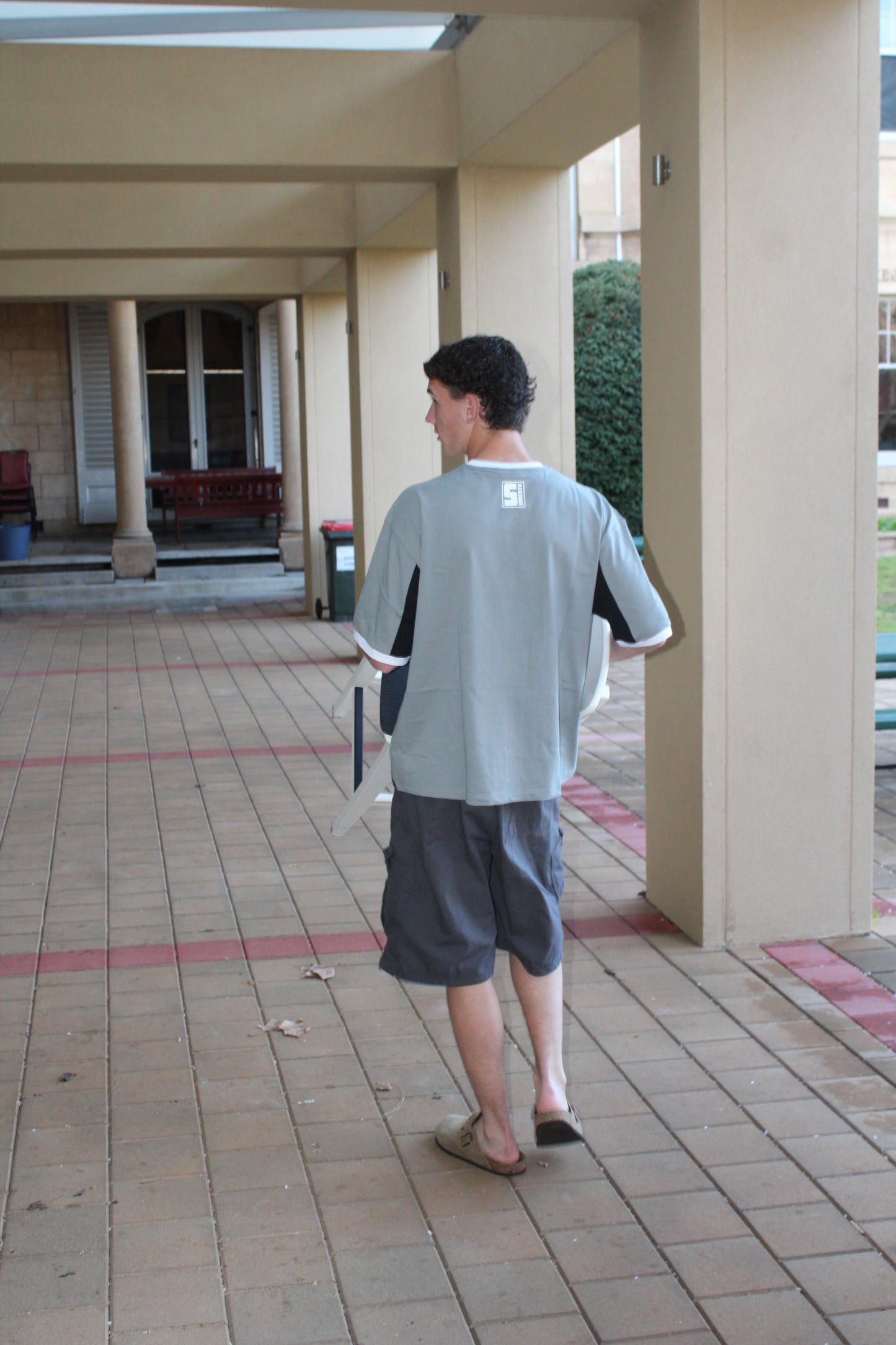 Grey Box Fit-T (Unisex)